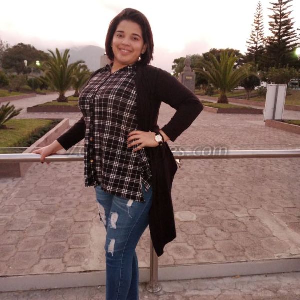 Chica independiente con departamento privado QUITO NORTE ECUADOR 